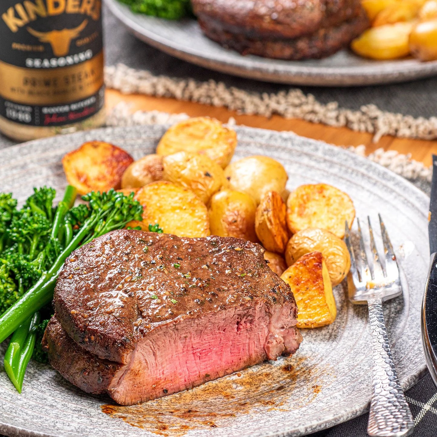 Kinder's Prime Steak with Black Garlic and Truffle Seasoning, 7.9 oz.